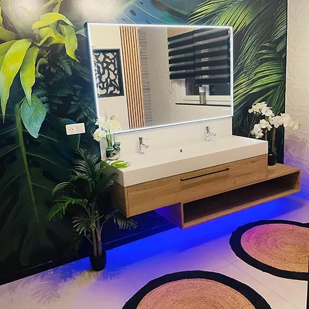 Maison Chez Nounou Sauna Jacuzzi Jardin Arbore *