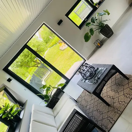 Maison Chez Nounou Sauna Jacuzzi Jardin Arbore Holiday home *
